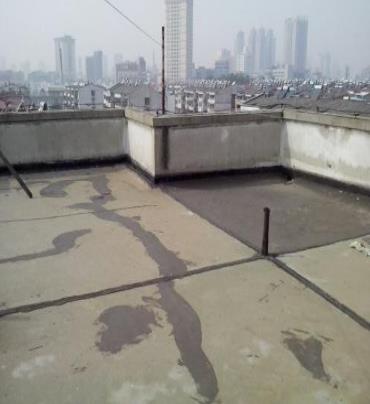 醴陵漏水维修 楼顶漏水是什么原因，楼顶漏水维修方法是什么?
